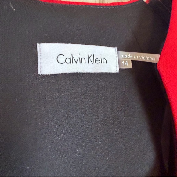 Calvin Klein Red Sunburst-Ruched Sheath Dress 14 - Picture 3 of 5